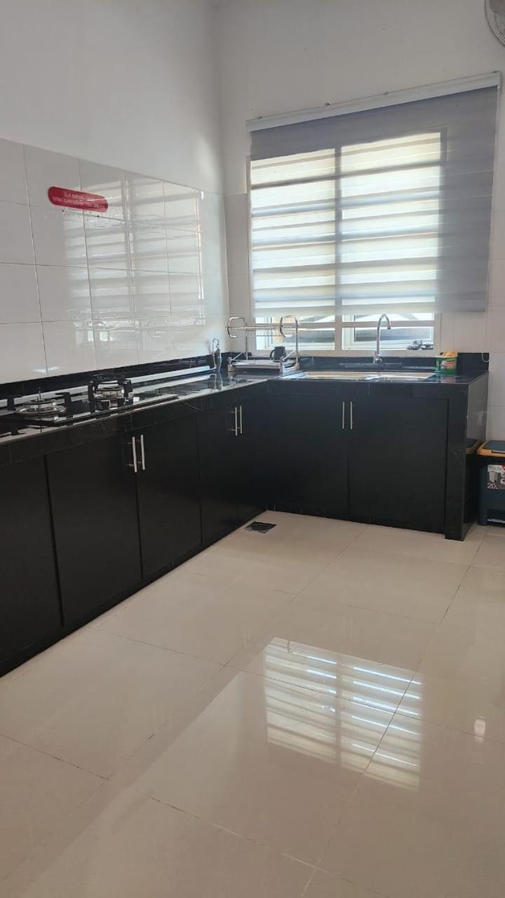Homestay Roma Suite Kuala Terengganu Kültér fotó